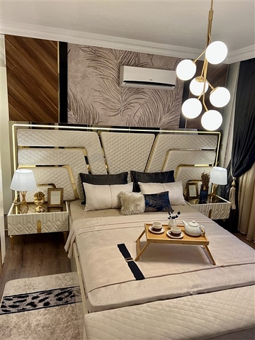 2+1 apartment in the center of Alanya with panoramic sea views