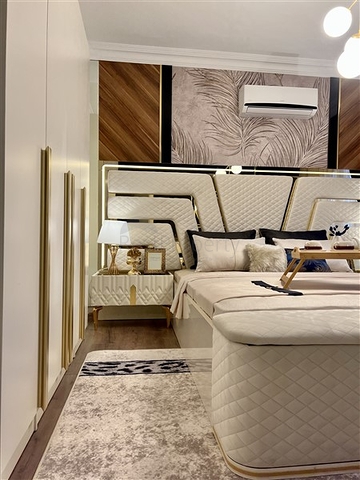 2+1 apartment in the center of Alanya with panoramic sea views