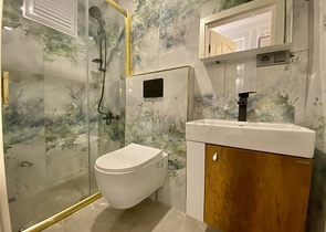 2+1 apartment in the center of Alanya with panoramic sea views