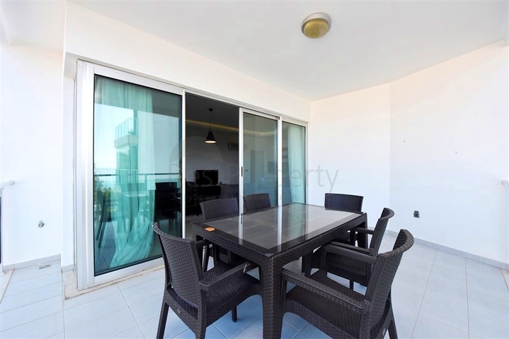 Apartment 2+1 with sea view in Kestel area