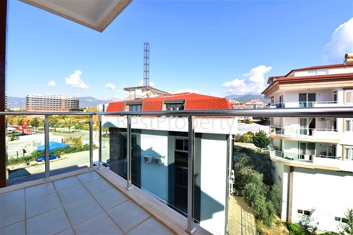 Apartment 2+1 with sea view in Kestel area