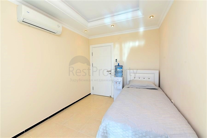 4+1 duplex penthouse in Kestel area, just 20 m from the sea