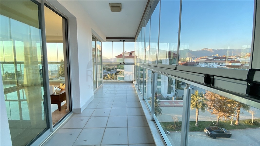 Three-bedroom penthouse in Kestel district