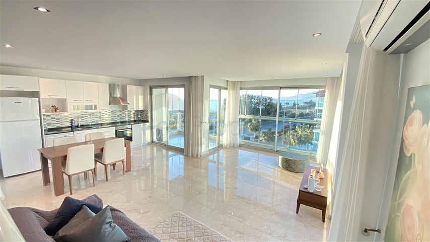 Three-bedroom penthouse in Kestel district