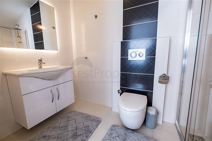 Three-bedroom penthouse in Kestel district