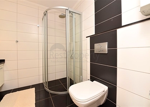 Spacious one-bedroom apartment 50 m from the sea