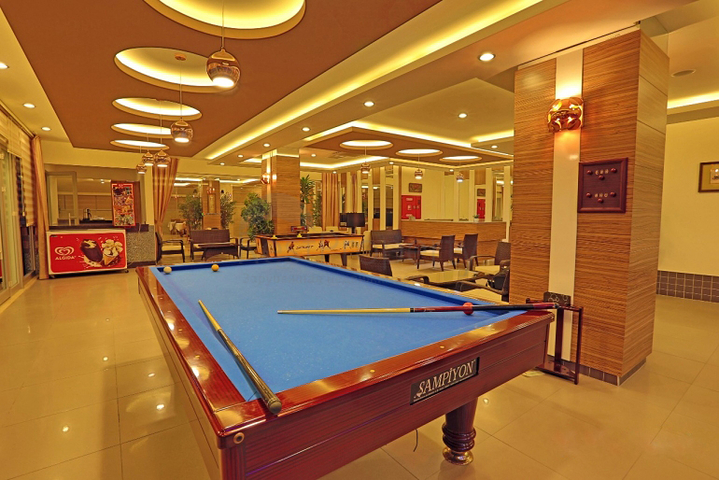 Spacious and bright 3+1 apartment from the owner in Avsallar district