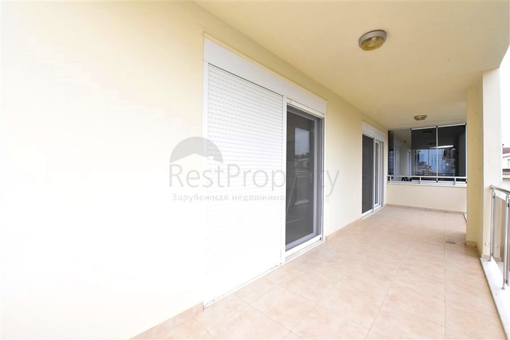 Spacious and bright 3+1 apartment from the owner in Avsallar district
