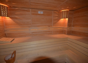 Spacious and bright 3+1 apartment from the owner in Avsallar district