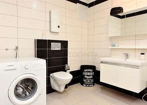 Spacious and bright 3+1 apartment from the owner in Avsallar district