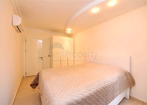 Spacious and bright 3+1 apartment from the owner in Avsallar district