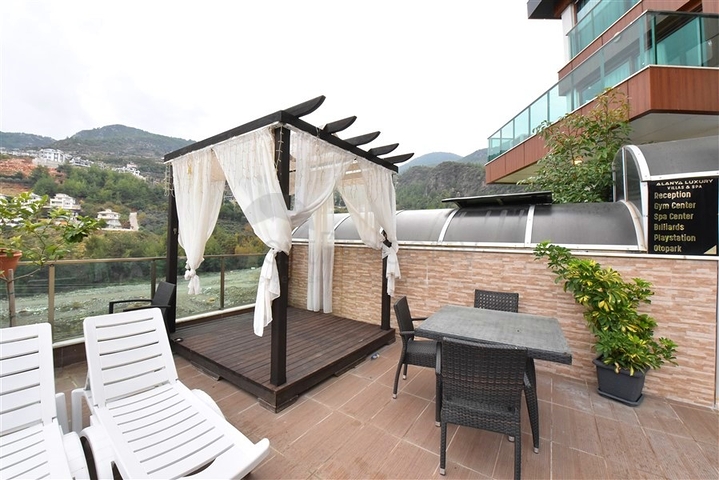 Luxury villa with a 5+1 open plan in Alanya
