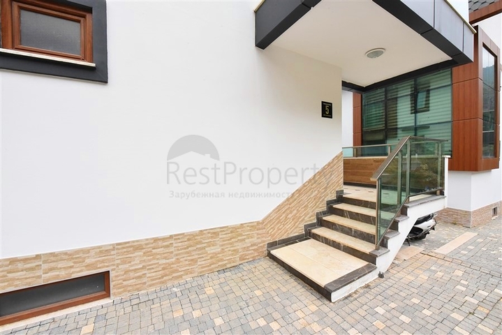 Luxury villa with a 5+1 open plan in Alanya