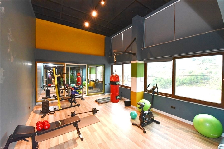 Luxury villa with a 5+1 open plan in Alanya