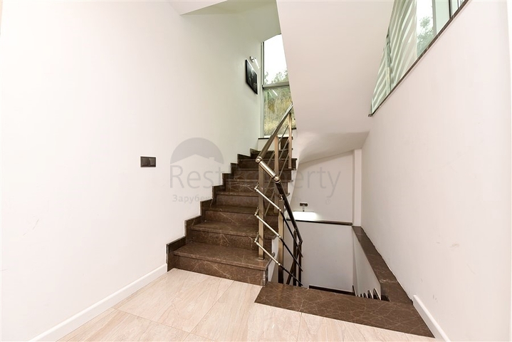 Luxury villa with a 5+1 open plan in Alanya