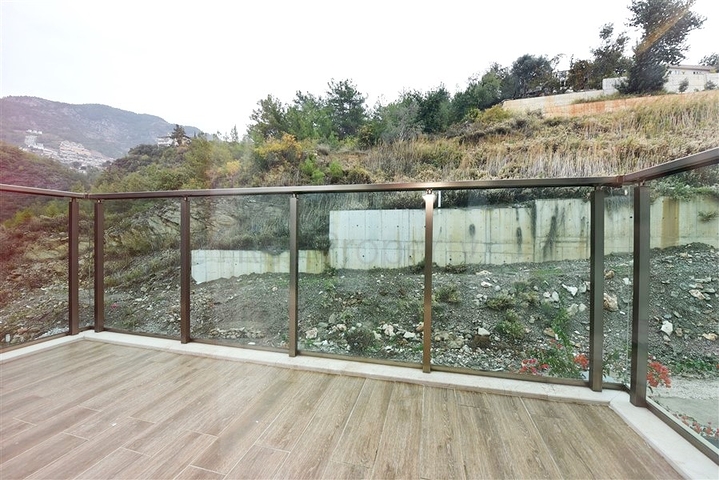 Luxury villa with a 5+1 open plan in Alanya