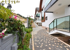 Luxury villa with a 5+1 open plan in Alanya