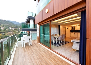Luxury villa with a 5+1 open plan in Alanya