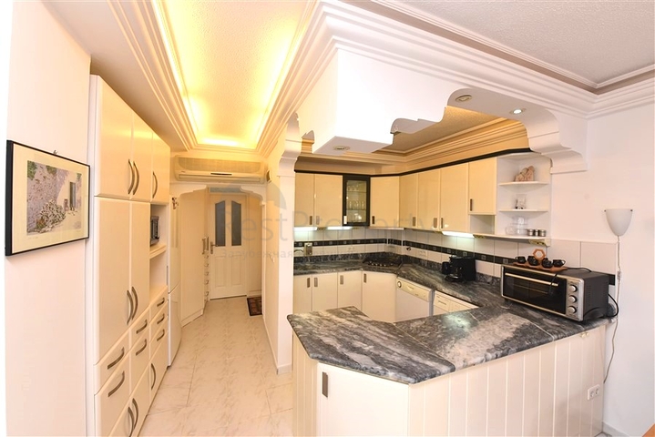 Apartment 2+1 100 meters from the sea