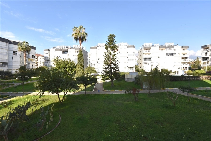 Apartment 2+1 100 meters from the sea