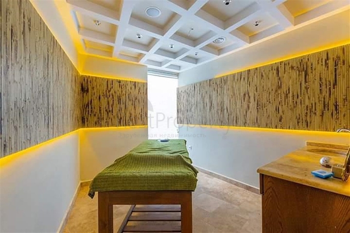 Spacious one-bedroom apartment in a residential complex with developed infrastructure in Kestel