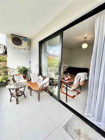 Spacious one-bedroom apartment in a residential complex with developed infrastructure in Kestel