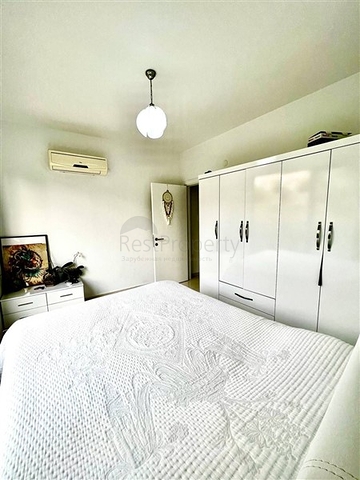 Spacious one-bedroom apartment in a residential complex with developed infrastructure in Kestel