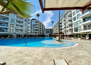 Spacious one-bedroom apartment in a residential complex with developed infrastructure in Kestel