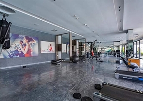 Spacious one-bedroom apartment in a residential complex with developed infrastructure in Kestel