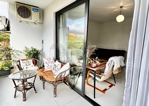 Spacious one-bedroom apartment in a residential complex with developed infrastructure in Kestel