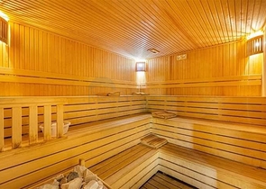 Spacious one-bedroom apartment in a residential complex with developed infrastructure in Kestel