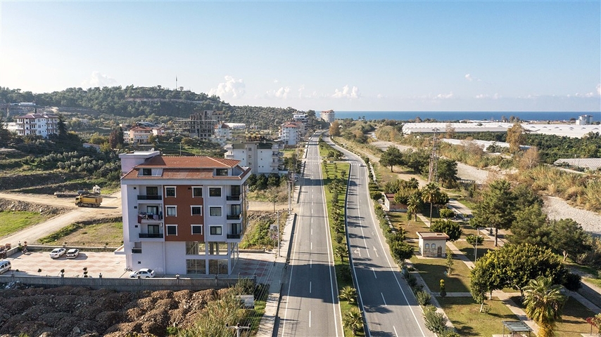 4+1 penthouse in the green area of Demirtas