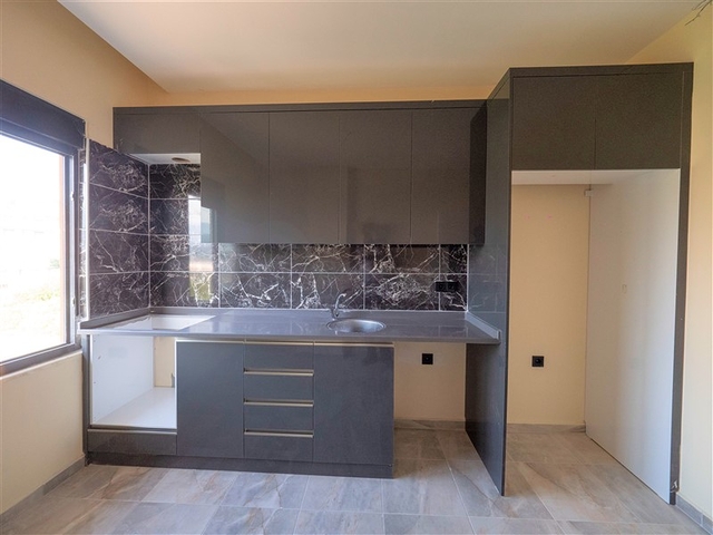 4+1 penthouse in the green area of Demirtas