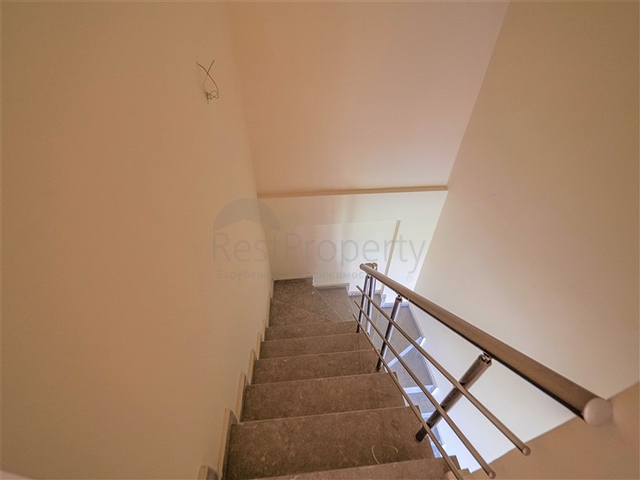 4+1 penthouse in the green area of Demirtas