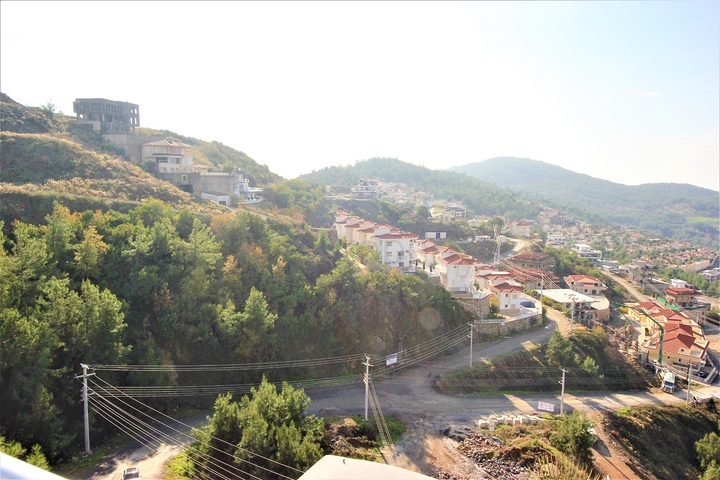 Cozy villa with panoramic views in Kargicak area