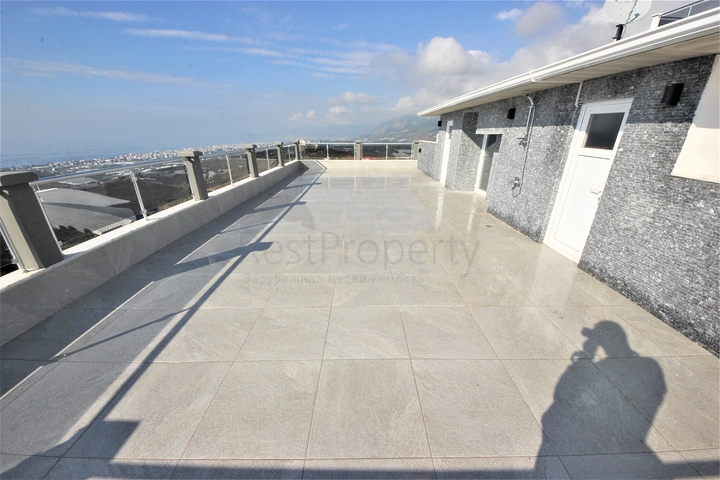 Cozy villa with panoramic views in Kargicak area