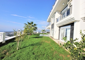 Cozy villa with panoramic views in Kargicak area