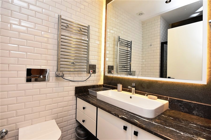 1+1 apartment in an elite complex on Cleopatra beach from the owner