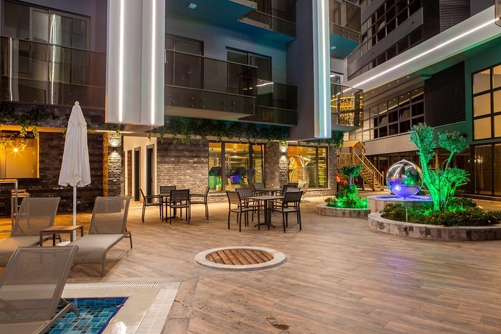 1+1 apartment in an elite complex on Cleopatra beach from the owner