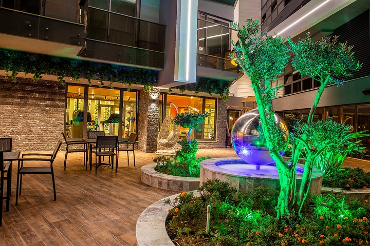 1+1 apartment in an elite complex on Cleopatra beach from the owner