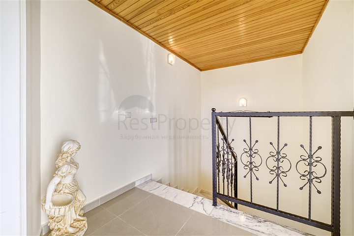 Spacious 3+1 penthouse from the owner in the Oba area