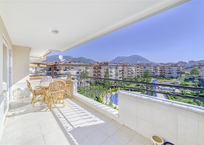 Spacious 3+1 penthouse from the owner in the Oba area