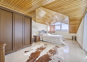 Spacious 3+1 penthouse from the owner in the Oba area