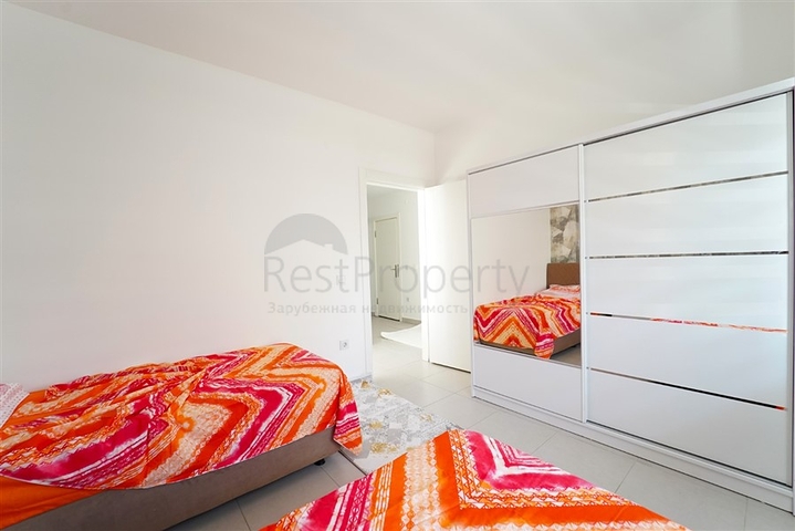 Spacious 2+1 apartment in Mahmutlar district