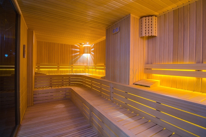 One-bedroom apartment in a premium class complex