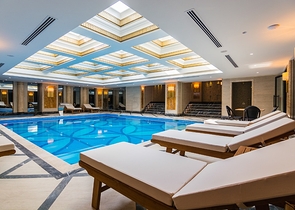 One-bedroom apartment in a premium class complex