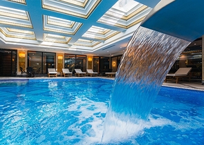 One-bedroom apartment in a premium class complex