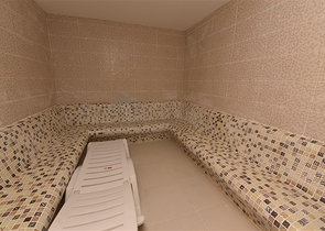 Furnished Studio Apartment in Avsallar with Spa & Pool Facilities, 1 km from the Sea