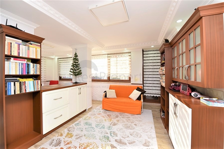 Cozy 3+1 apartment in the center of Alanya