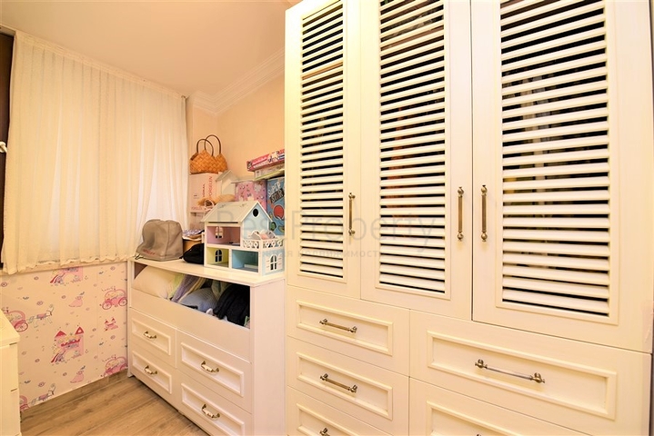 Cozy 3+1 apartment in the center of Alanya